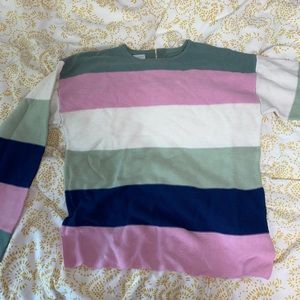 Colorful stripped sweater!